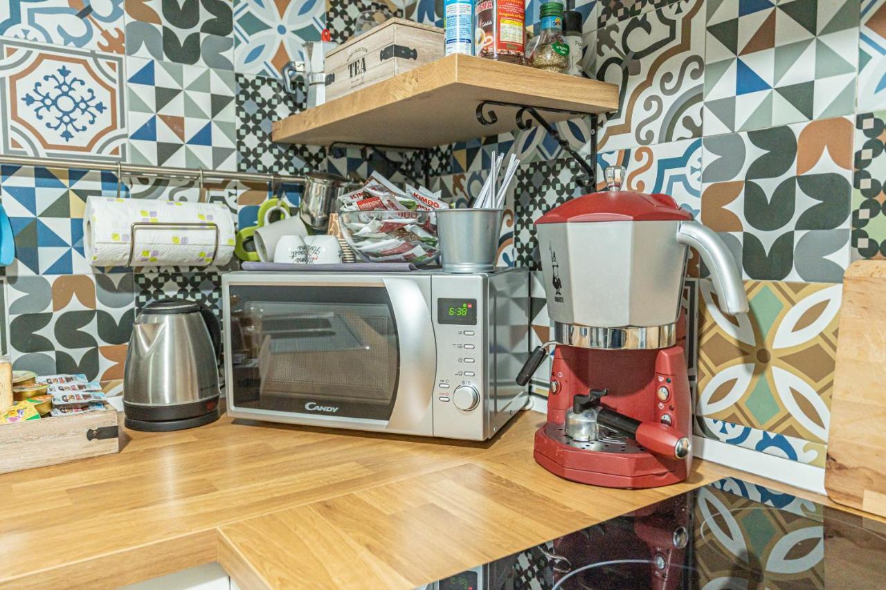 Apartment Decumano 17 *